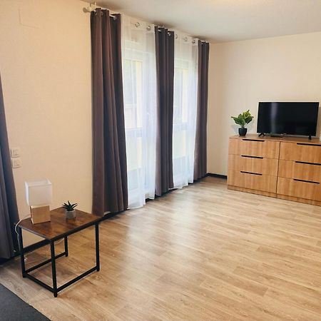 Kosy Appart'Hotel 7Eme Art Saint-Avold Exterior foto